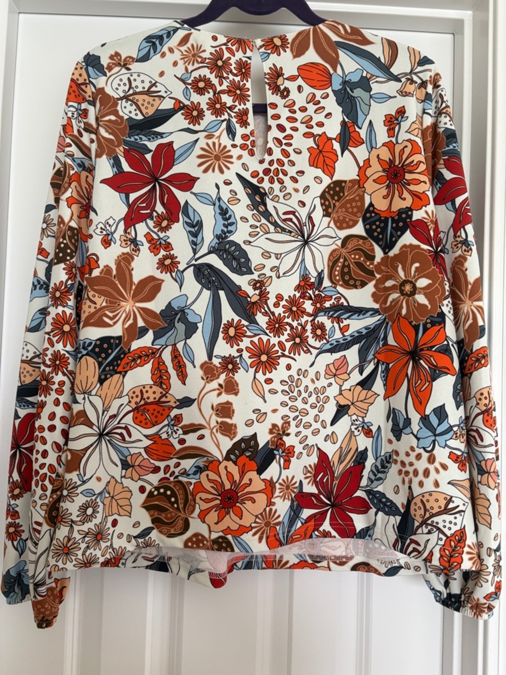 MELLODAY Cream Blouse with Rust, Brown and Blue Floral Print - Picture 4 of 4